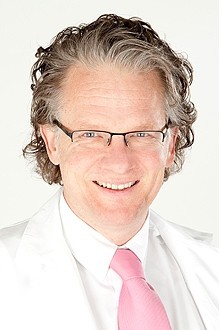  Christian Larsen, Autor der physischen Ebene und medizinischer Leiter des MedCenters Spiraldynamik in Zürich 
